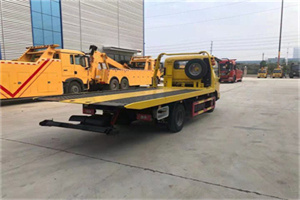 土默特右旗非事故拖车