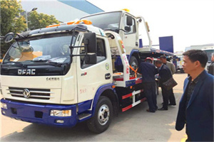 土默特右旗汽车道路救援拖车价格